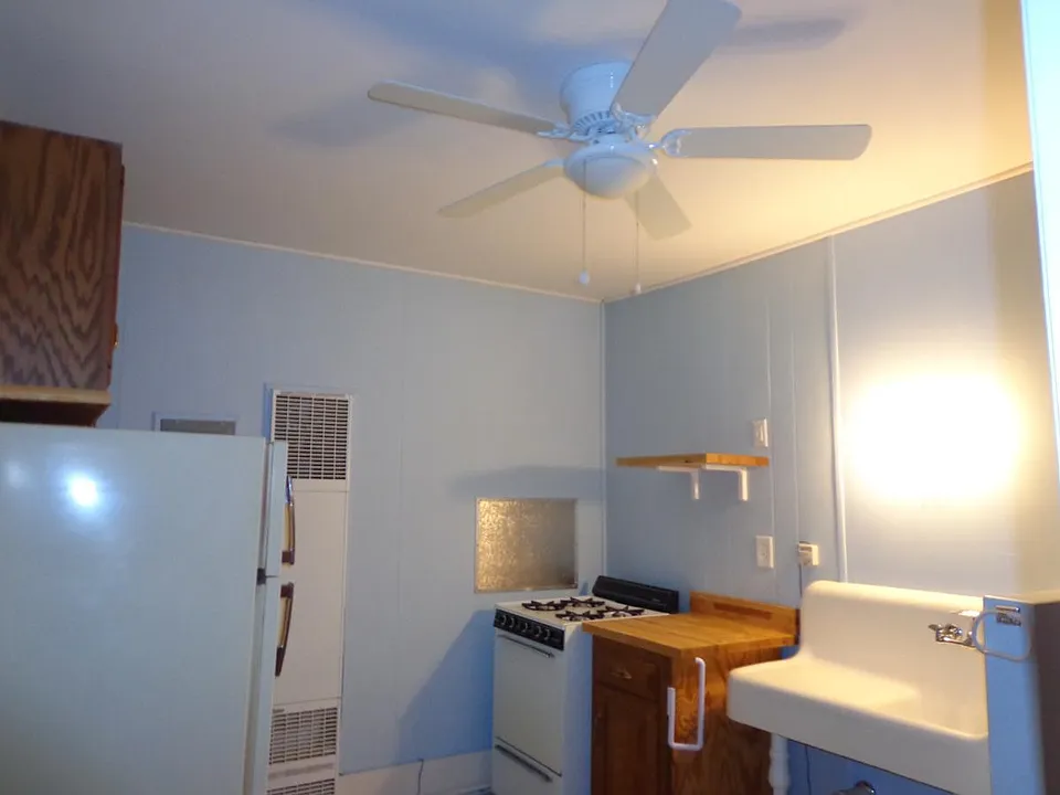 1046 Main St #2R