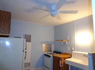 1046 Main St APT 2R, Antioch, IL 60002