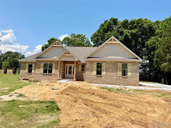 811 Winding Wood Dr, Wetumpka, AL 36093