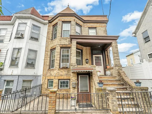 307 New York Ave, Union City, NJ 07087