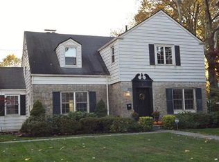 5 Wellington Ter, White Plains, NY 10607