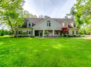 700 Delong Rd, Lexington, KY 40515