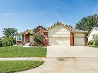 4925 N Highland St, Wichita, KS 67220
