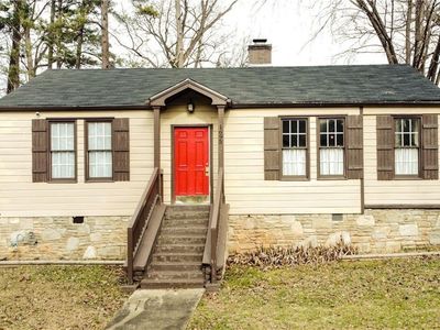 1695 Olympian Way SW, Atlanta, GA, 30310