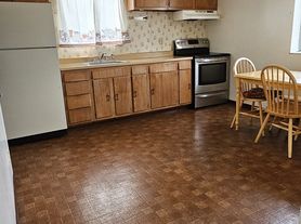 700 Orchard St, Carnegie, PA