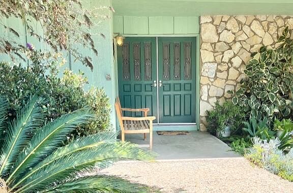 3rd image of 2391 Rose Ln