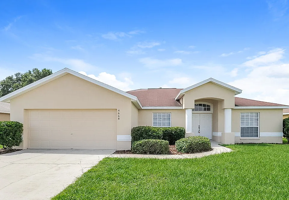 4668 Great Blue Heron Dr
