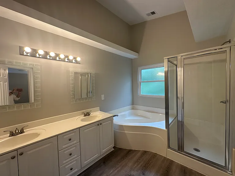 1840 Laurel Oak Ln — Photo 33