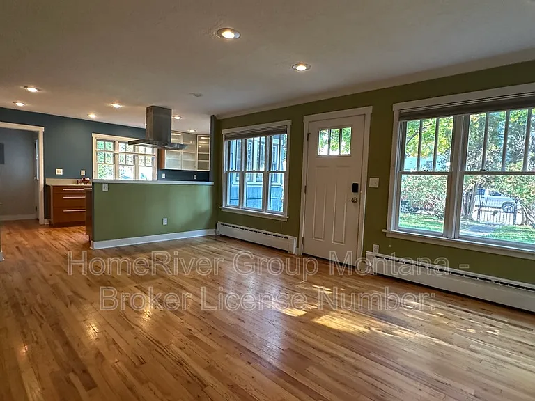 909 Longstaff St — Photo 18