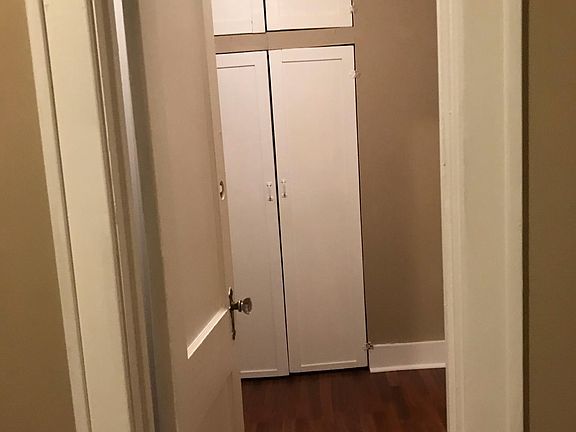4th image of 3051 Delaware Ave APT 3