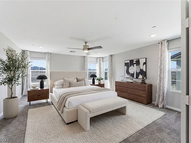 2599 Tolmezzo St — Photo 24