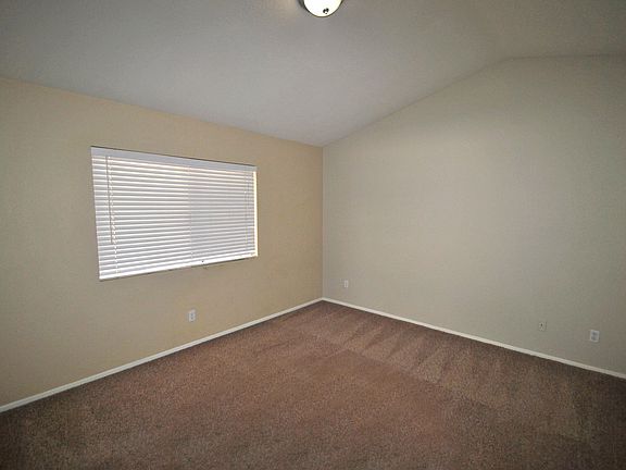 5th image of 5059 N Tamarron Ct