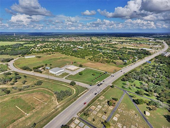 4th image of 16030 W State Highway 29