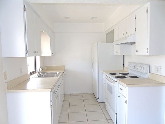 5th image of 461 Cicero St NW
