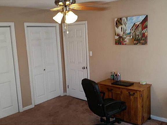5th image of 305 Glendale Ave