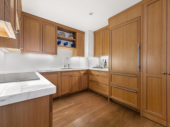 4th image of 465 Park Ave APT 404