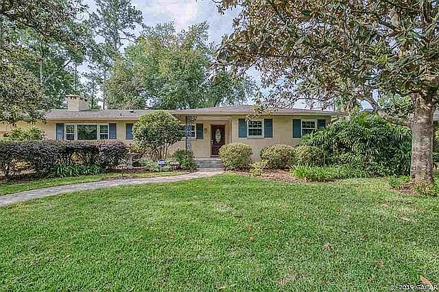 1st image of 4401 NW 18th Pl