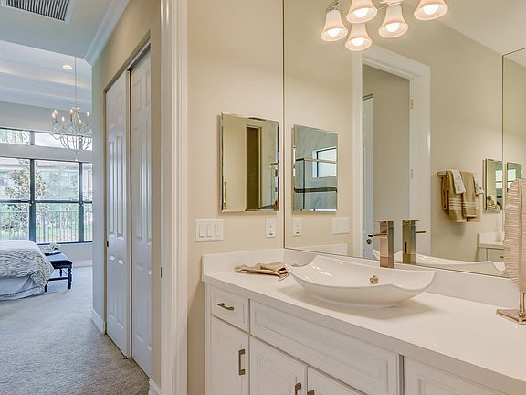 Elegant owner s suite