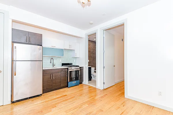 Rented by MySpaceNYC | media 14