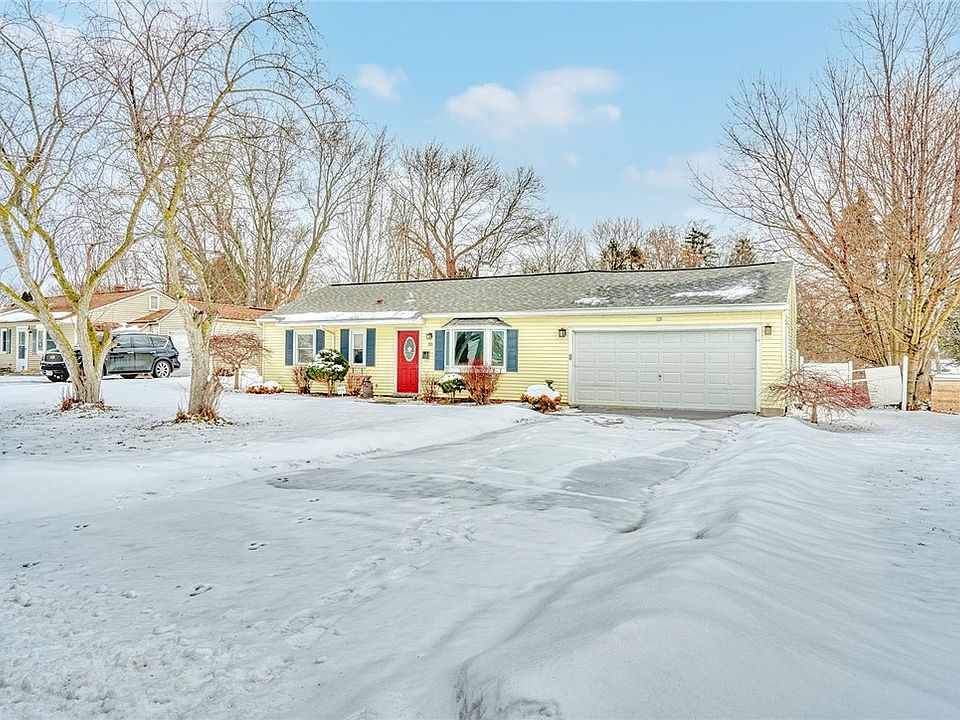 1st image of 33 Pasadena Dr