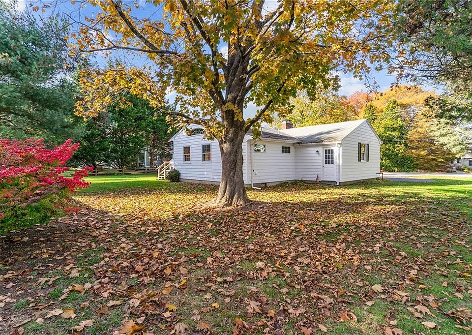 263 Lincoln Ave, Barrington, RI 02806 Zillow