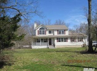 110 Whiskey Rd, Middle Island, NY 11953