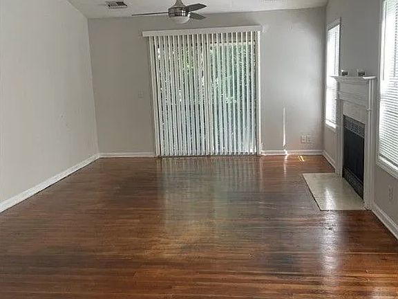5th image of 6716 Willowbrook Dr APT 9
