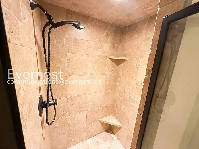 656 Flag Cir — Photo 17