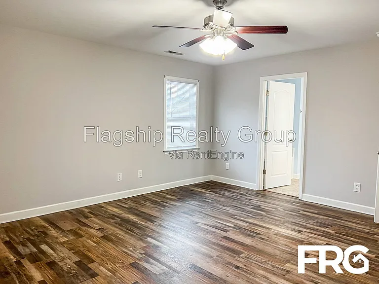 491 Fallingbrook Dr — Photo 53