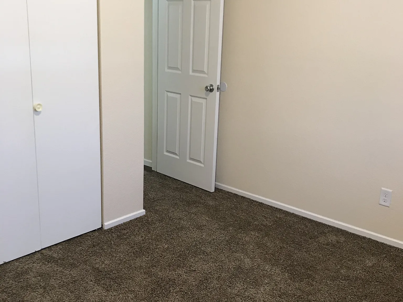 109 South Grant Street - 8 — Photo 3