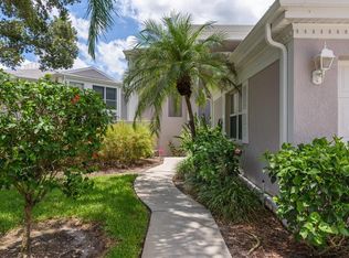5667 Sheffield Greene Cir, Sarasota, FL 34235