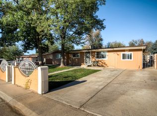 7769 Applewood Ln, Denver, CO 80221