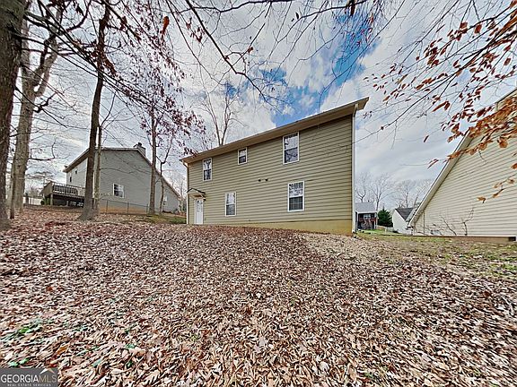 3rd image of 540 Cherokee Overlook Ct