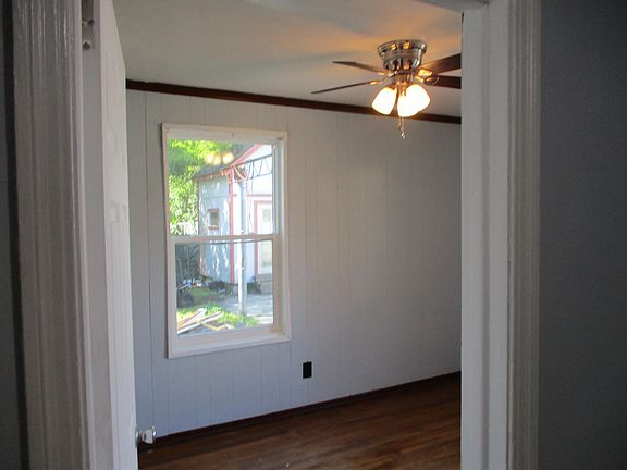 5th image of 3540 Westwood St