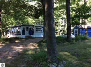 7611 Doe Run, Weidman, MI 48893