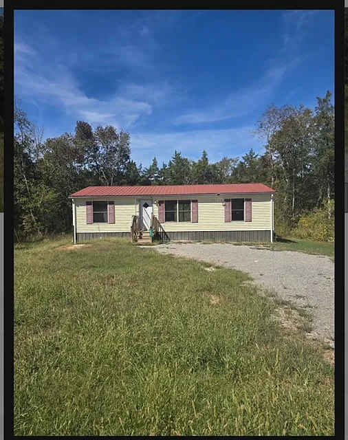 2562 Darnell Rd