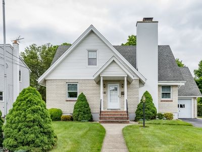 16 Woodward Ave, Bloomingdale, NJ, 07403