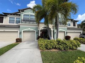 5264 78th Street Cir E, Bradenton, FL