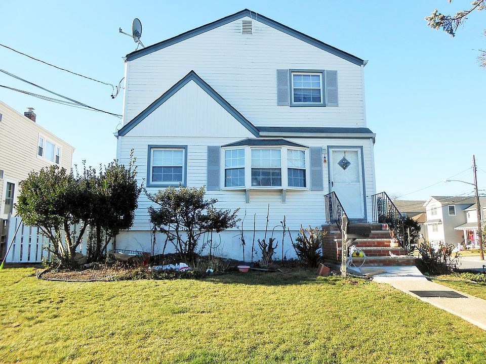 1st image of 115 Lawson Ave