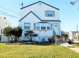 115 Lawson Ave, East Rockaway, NY 11518
