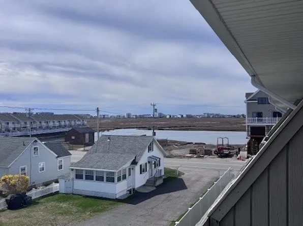 550 Winnacunnet Rd, Hampton, NH 03842
