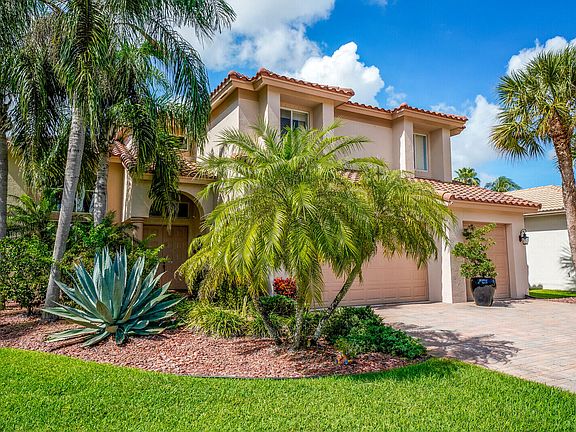 2nd image of 4391 Mariners Cove Drive