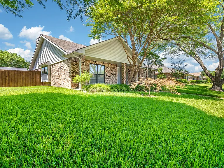 3505 Creststone Dr — Photo 19