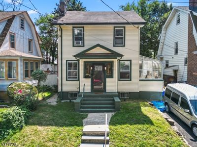 42 Richelieu Pl, Newark, NJ, 07106
