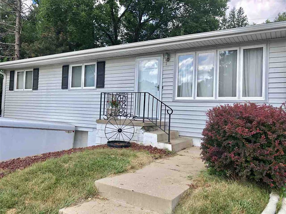 1st image of 1431 38th St
