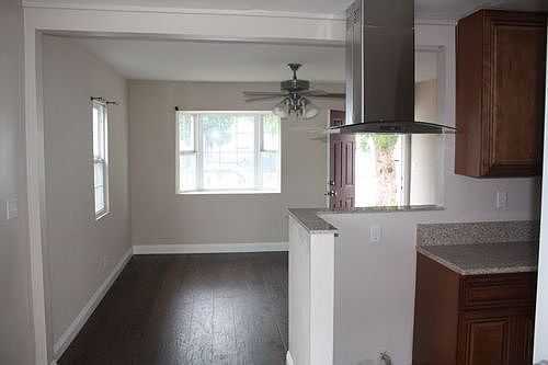 4th image of 2061 W 222nd St