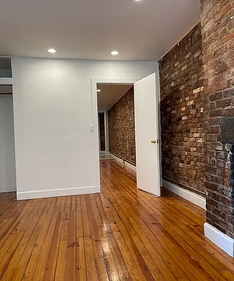 15 Stanton St #1B — Photo 10