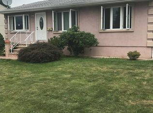 24 N Pennsylvania Ave, Colonia, NJ 07067