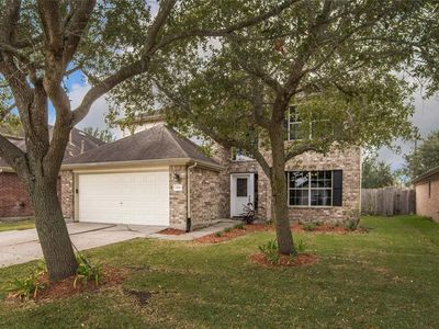 304 Glade Bridge Ln, Dickinson, TX, 77539