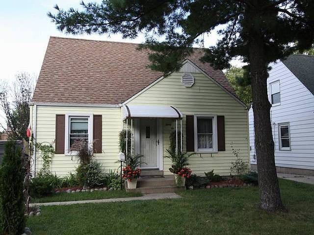 1st image of 2615 Silver Creek Dr